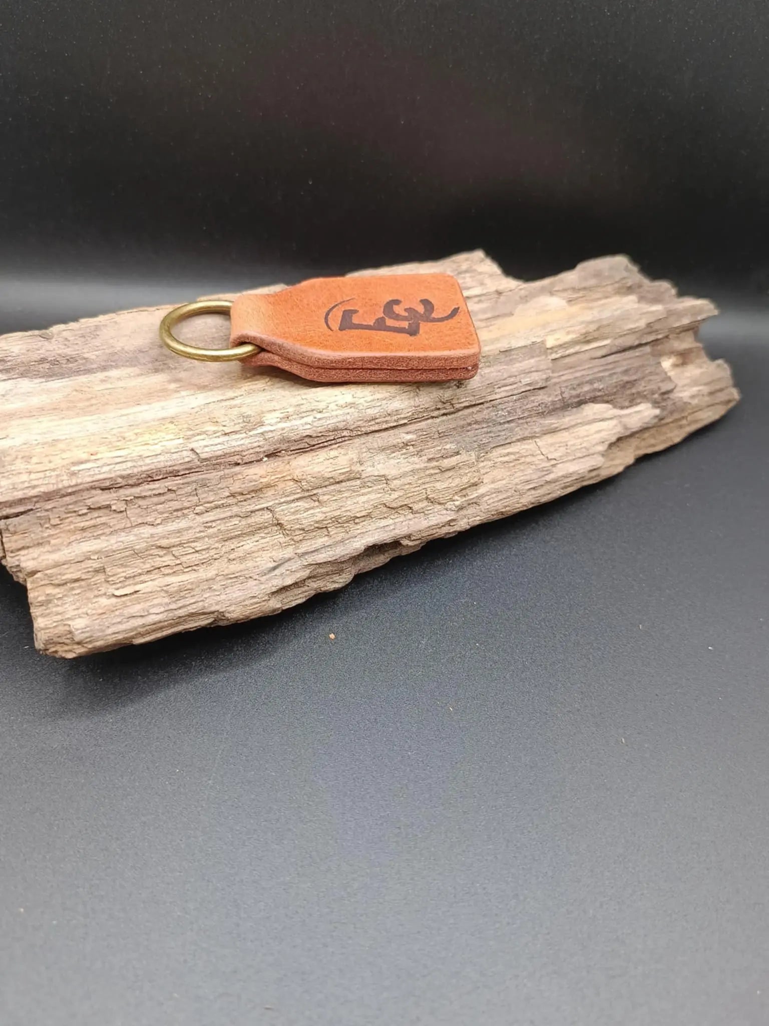 Porte-clés en cuir 100 % véritable. Eternal Shop