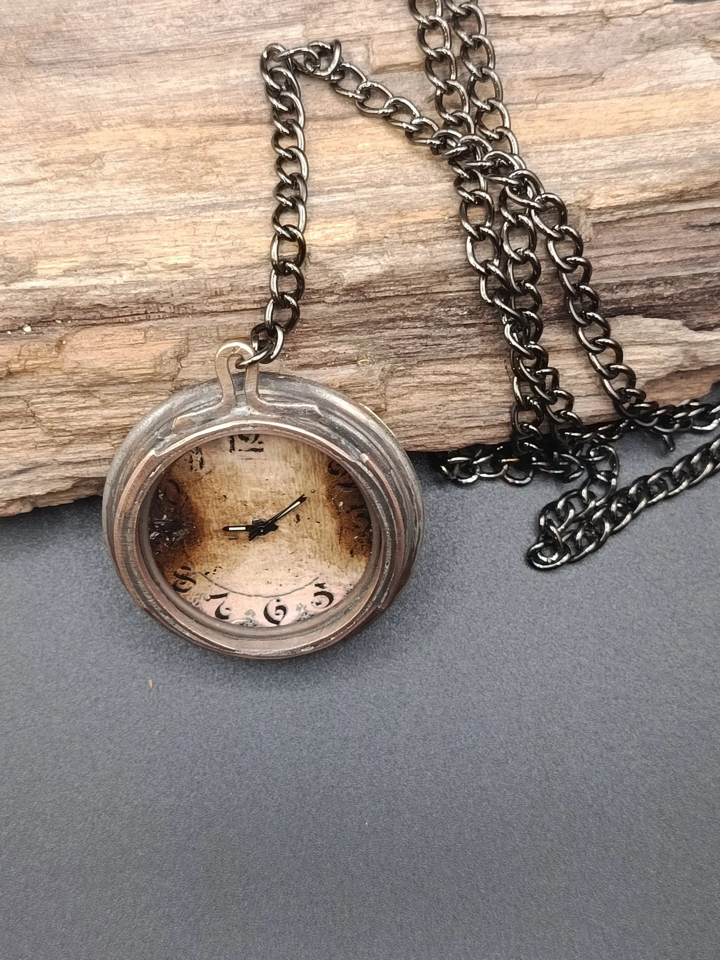 Montre quartz à gousset style 1920  Montre quartz à gousset style 1920